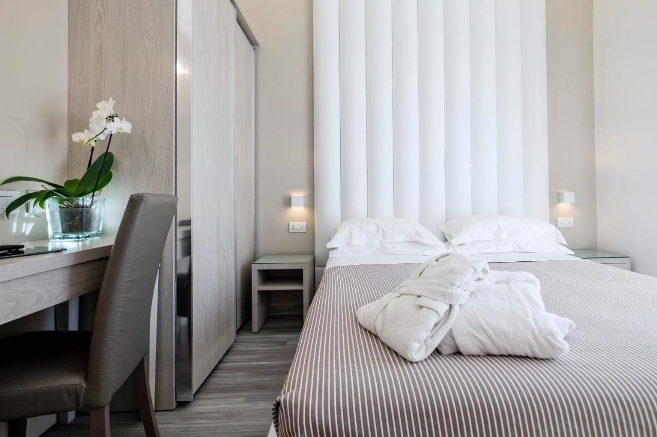 Hotel Stella D'Oro ริมินี ภายนอก รูปภาพ